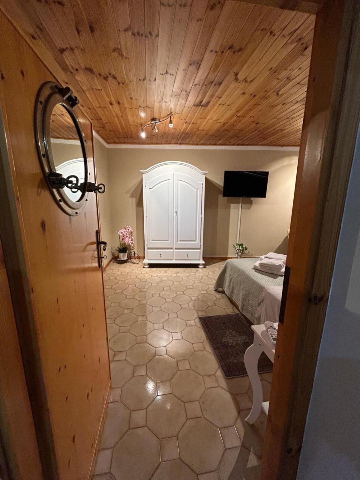 Casa Vacanze Romana 19 Giubileo 2025 Nettuno Exterior photo